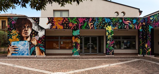 C0110-Andrea Coppo murale per IDoLove urban art festival Comune di Dolo